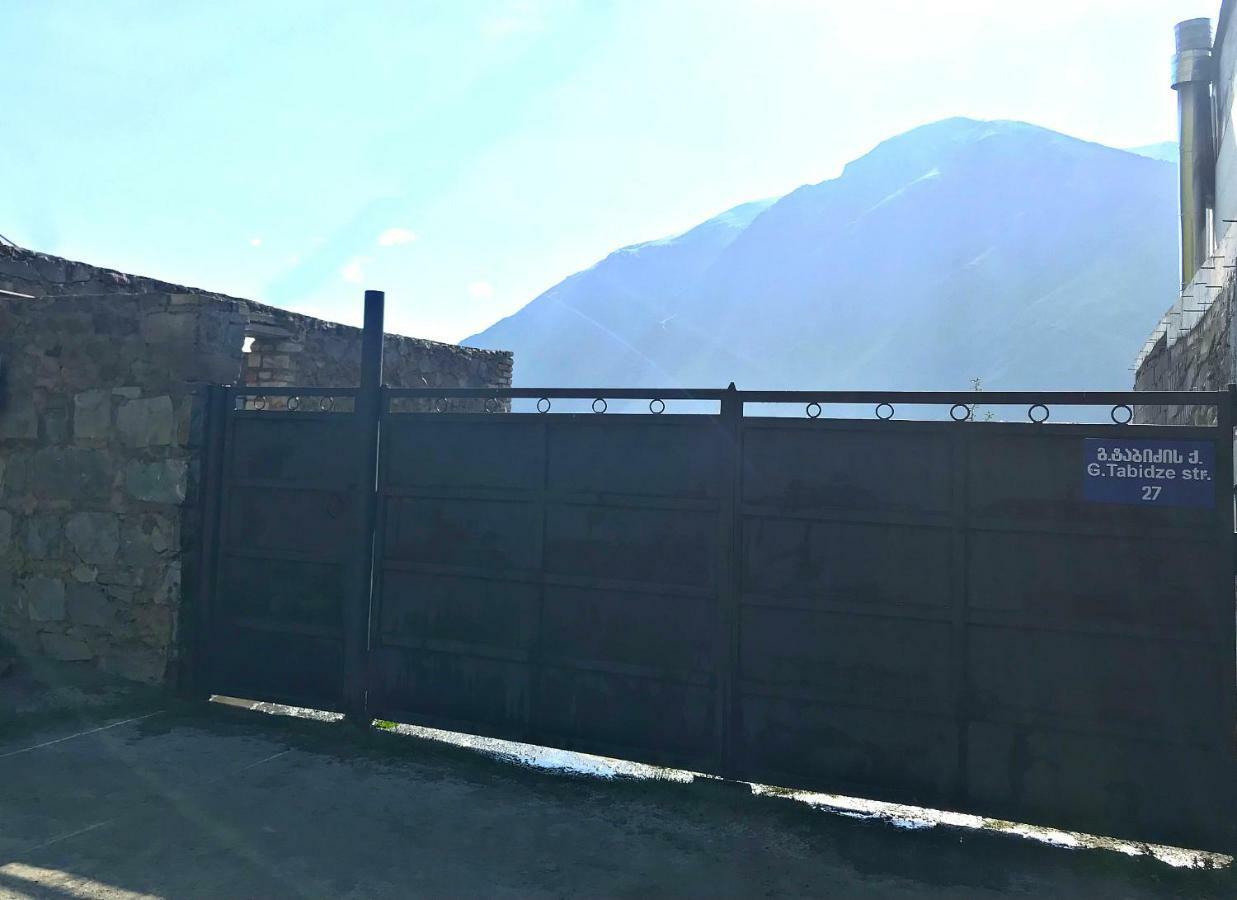 فندق Piligrim Kazbegi المظهر الخارجي الصورة